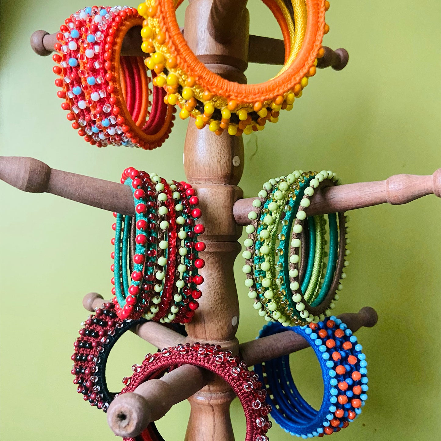 Summer Bangles - Red & Green (Set of 7)